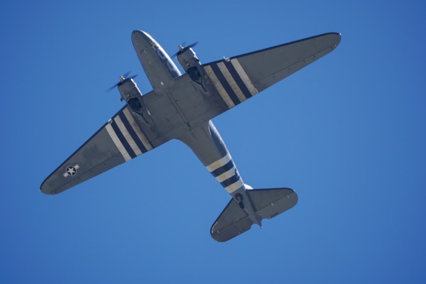 2020 5 25 Memorial Day Flyover101401